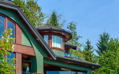 Is It Better to Paint or Replace Your Home’s Siding?